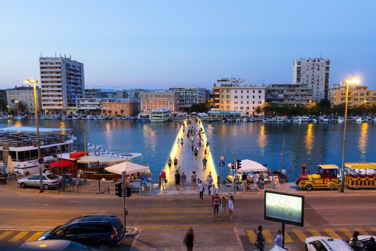 Apartment Montesa Zadar Bagian luar foto